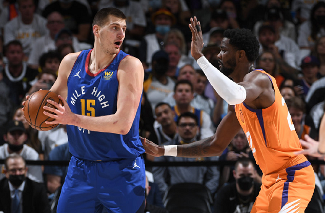  约基奇20+20+10，掘金七人上双轻取魔术  