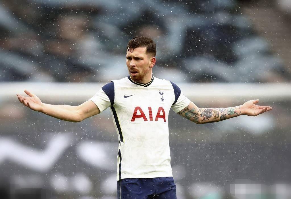  多特蒙德凭借点球大战艰难淘汰勒沃库森  